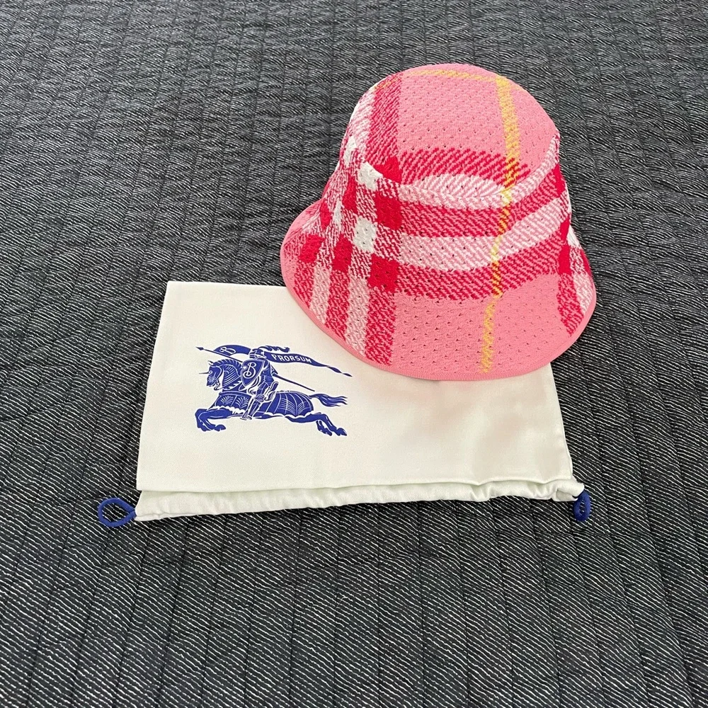 Burberry Pink and White Plaid Knit Hat - Picture 2 of 8